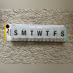 *BRAND NEW/ UNUSED 🆕* Premier Plus Weekly Pill Box Organizer